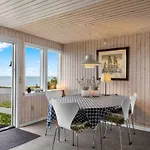Nedelko - 20m From The Sea By Interhome Semesterbostad