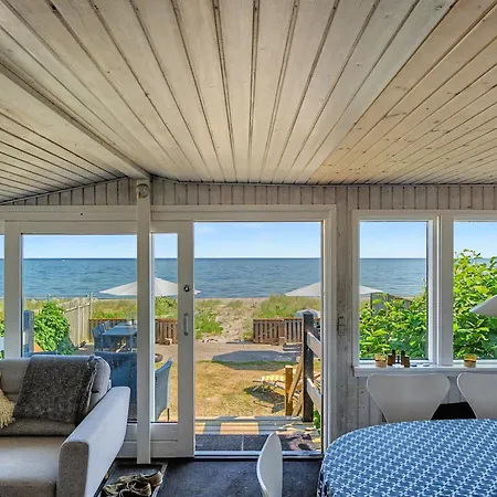 Holiday home Nedelko - 20m From The Sea By Interhome